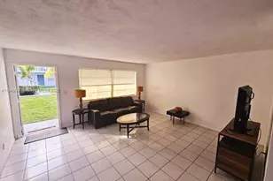 5112 Hollywood Blvd, Hollywood, FL 33021 - Photo 3