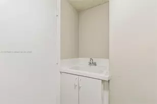 18091 SW 22nd St, Miramar, FL 33029 - Photo 19