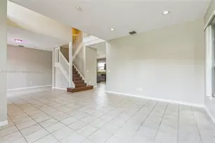 18091 SW 22nd St, Miramar, FL 33029 - Photo 5