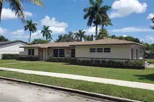 142 NW 21st St, Homestead, FL 33030 - Photo 1