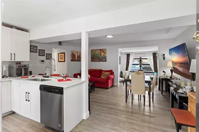 2407 Dewey St, Hollywood, FL 33020 - Photo 13