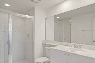 2775 NE 187th St, Aventura, FL 33180 - Photo 25