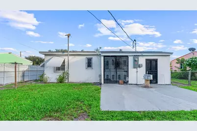 1235 NW 86th St, Miami, FL 33147 - Photo 11