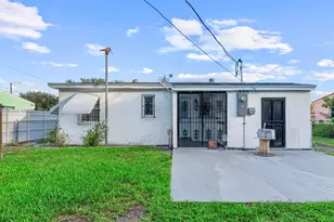 1235 NW 86th St, Miami, FL 33147 - Photo 11