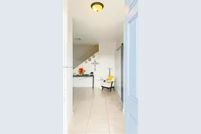 1001 NE 208th St #., Miami, FL 33179 - Photo 3