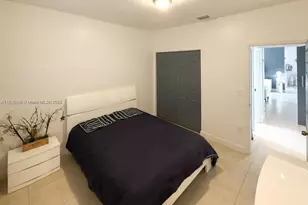 1001 NE 208th St, Miami, FL 33179 - Photo 23