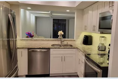 6562 Boca Del Mar Dr #225, Boca Raton, FL 33433 - Photo 9
