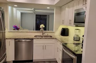 6562 Boca Del Mar Dr, Boca Raton, FL 33433 - Photo 9