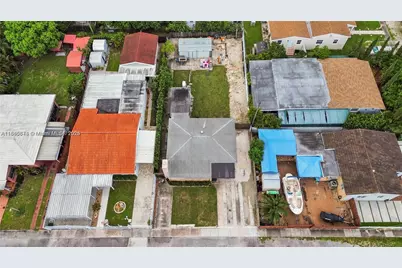117 W 34th St, Hialeah, FL 33012 - Photo 23