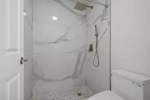 6322 Royal Woods Dr, Fort Myers, FL 33908 - Photo 15