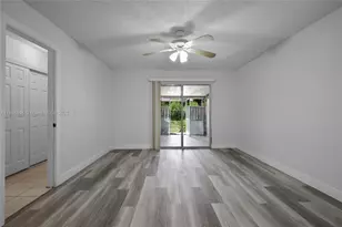 6322 Royal Woods Dr, Fort Myers, FL 33908 - Photo 13