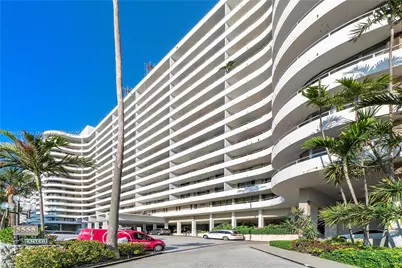 5555 Collins Ave #4W, Miami Beach, FL 33140 - Photo 1