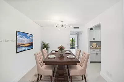 13455 SW 9th Ct #315J, Pembroke Pines, FL 33027 - Photo 9