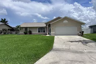 413 SW 43rd Terrace, Cape Coral, FL 33914 - Photo 1