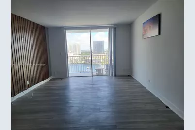 137 Golden Isles Dr #1510, Hallandale Beach, FL 33009 - Photo 7