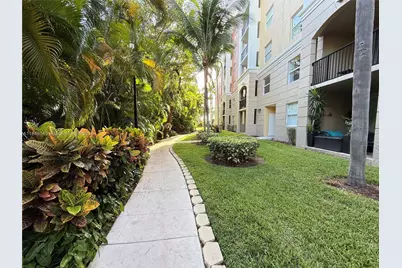 17145 N Bay Rd #4613, Sunny Isles Beach, FL 33160 - Photo 25