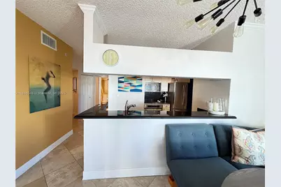 17145 N Bay Rd #4613, Sunny Isles Beach, FL 33160 - Photo 5