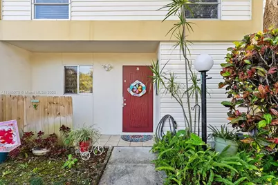 3300 Atlanta St #15b, Hollywood, FL 33021 - Photo 3