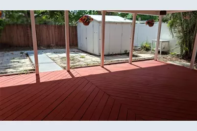 706 NE 3rd Ave #1, Pompano Beach, FL 33060 - Photo 9