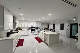 4229 W 7th Ln, Hialeah, FL 33012 - Photo 5