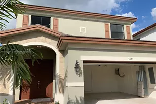 3523 W 105th Pl, Hialeah, FL 33018 - Photo 1