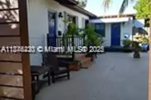 11202 NE 9th Ct, Biscayne Park, FL 33161 - Photo 7