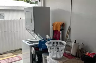 2920 SW 69th Ave, Miami, FL 33155 - Photo 7