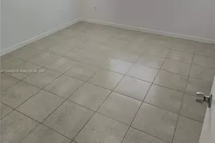 10820 SW 200th Dr, Cutler Bay, FL 33157 - Photo 7