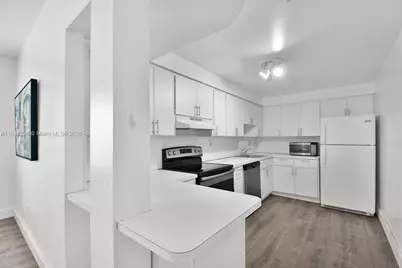 1051 Meridian Ave #1C, Miami Beach, FL 33139 - Photo 3