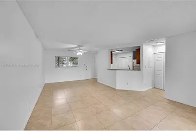 3453 NW 44th St #107, Oakland Park, FL 33309 - Photo 11