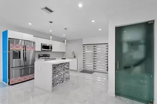 501 E 59th St, Hialeah, FL 33013 - Photo 11