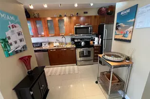 100 Lincoln Rd, Miami Beach, FL 33139 - Photo 19