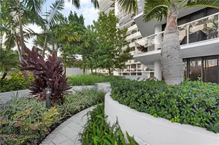 20281 E Country Club Dr, Aventura, FL 33180 - Photo 31