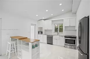 1724 SW 5th St, Fort Lauderdale, FL 33312 - Photo 23