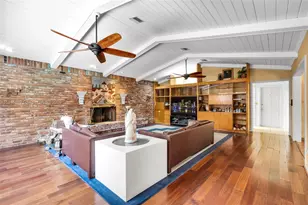 7210 W Troon Cir, Miami Lakes, FL 33014 - Photo 17