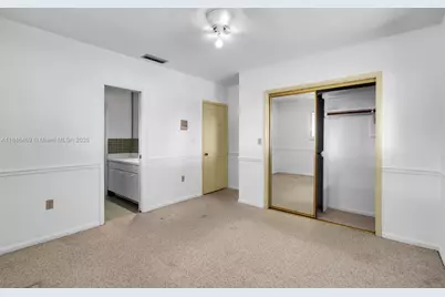 7210 W Troon Cir, Miami Lakes, FL 33014 - Photo 21