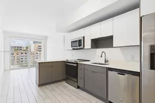 321 NE 26th St, Miami, FL 33137 - Photo 11