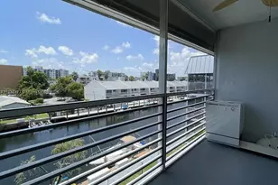 3750 NE 169th St, North Miami Beach, FL 33160 - Photo 9