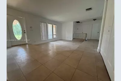 1328 NW 86th Way, Coral Springs, FL 33071 - Photo 15