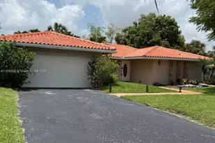 1328 NW 86th Way, Coral Springs, FL 33071 - Photo 3