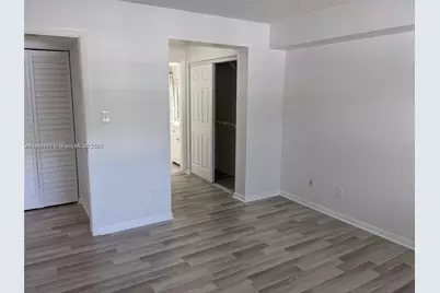 560 S Park Rd #13-7, Hollywood, FL 33021 - Photo 7