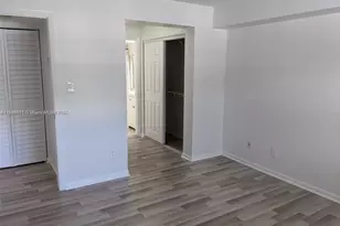 560 S Park Rd, Hollywood, FL 33021 - Photo 7