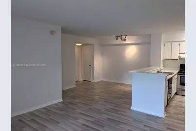 560 S Park Rd #13-7, Hollywood, FL 33021 - Photo 1