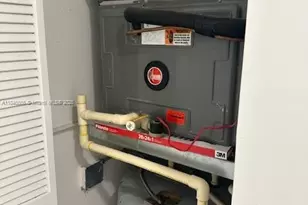 7875 NW 107th Ave, Doral, FL 33178 - Photo 19