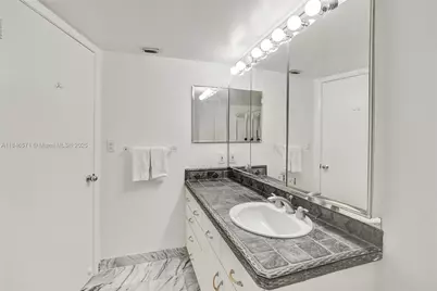 19101 Mystic Pointe Dr #1711, Aventura, FL 33180 - Photo 29