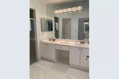 231 W Canterbury Dr W, Palm Beach Gardens, FL 33418 - Photo 19