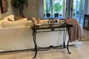 231 W Canterbury Dr W, Palm Beach Gardens, FL 33418 - Photo 3