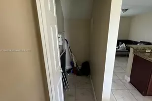 483 NW 19th St, Miami, FL 33136 - Photo 23