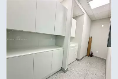 2820 NE 214th St #1001, Aventura, FL 33180 - Photo 9