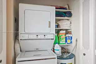 4570 NW 18th Ave, Deerfield Beach, FL 33064 - Photo 15